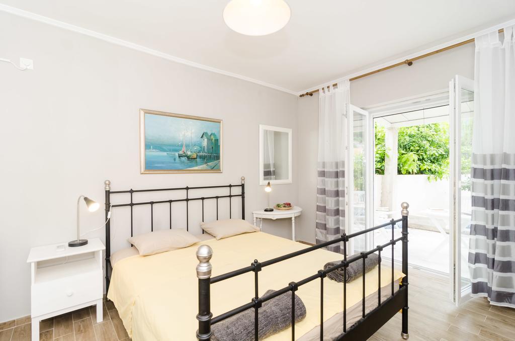 Apartments Porto Della Vita Okuklje Экстерьер фото
